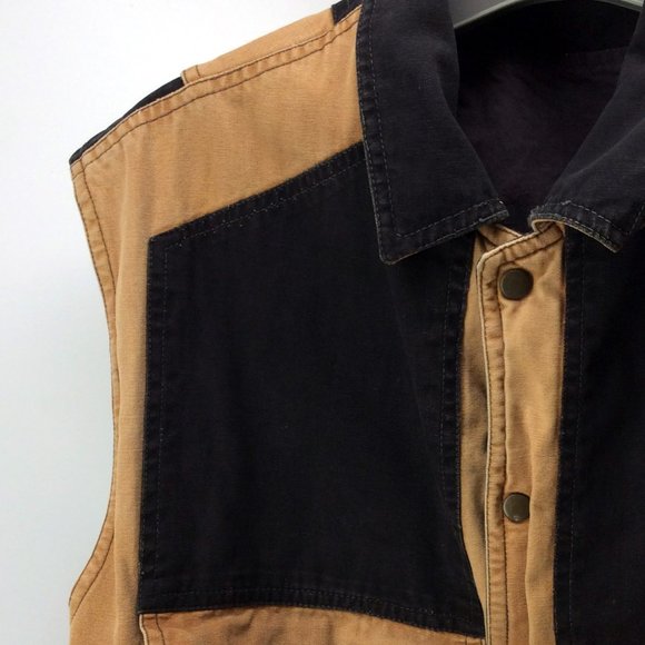 Ellus Jackets - Cargo Reversible Vest with Illustration - Men's 46 - Picture 4 of 9